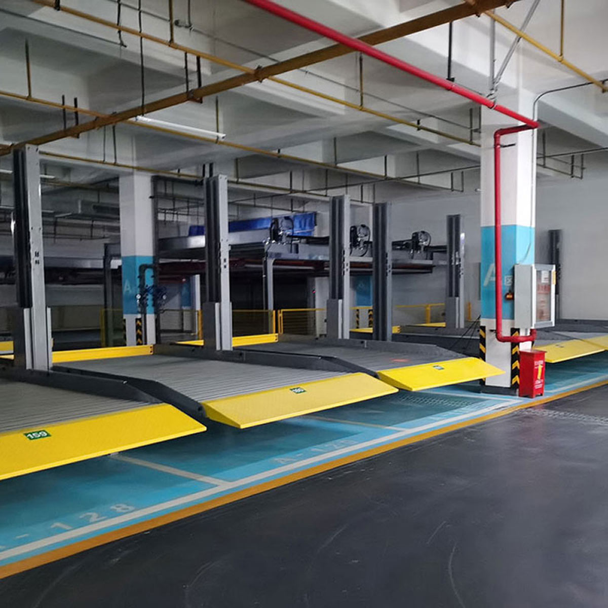 升降式機(jī)械式停車設(shè)備租用.jpg
